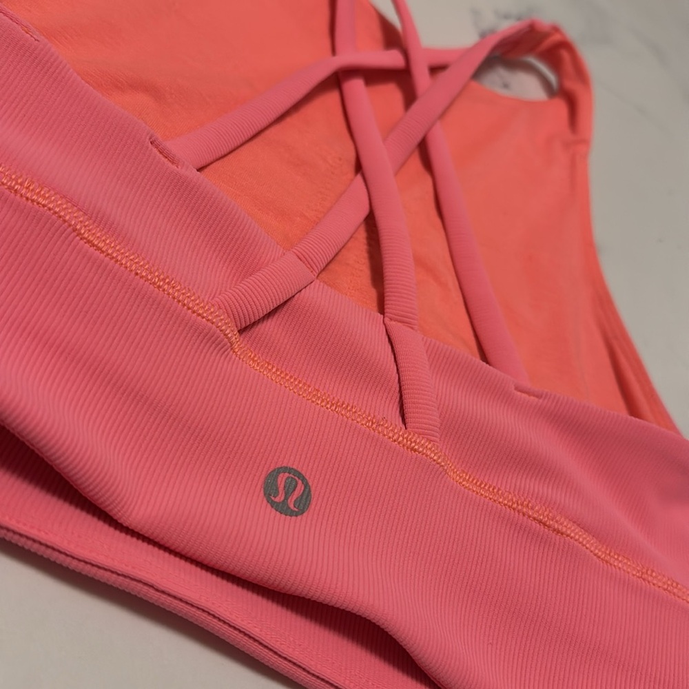 Lululemon Energy High Neck Line Sports Bra Size 4| Coral Bright Neon